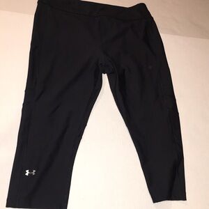 Champion Compression Black Cropped Legging | Size L